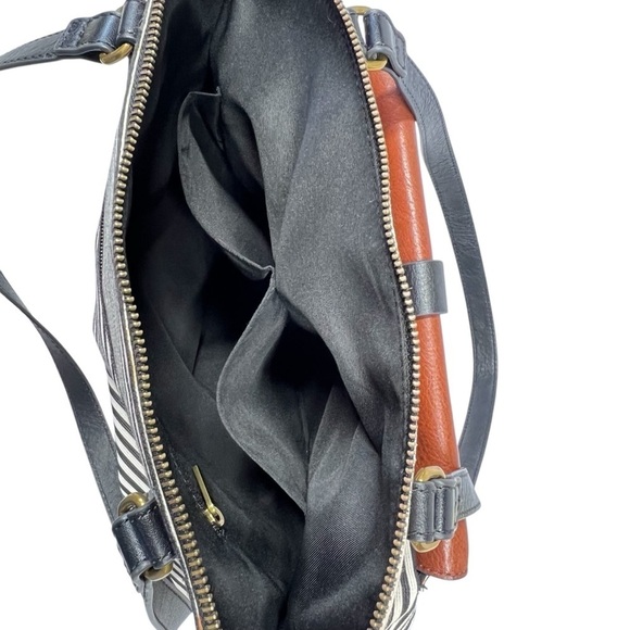 FOSSIL Kinley Shopper Black White Striped Shoulder Bag Tote Purse - Picture 8 of 16